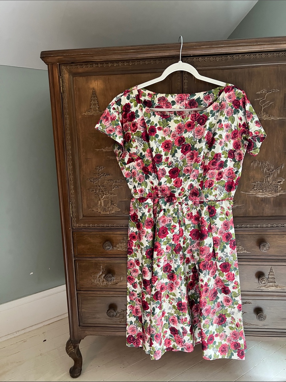 Vintage 50’s/60’s Floral Fit-and-Flare Dress in Pink Rose Print